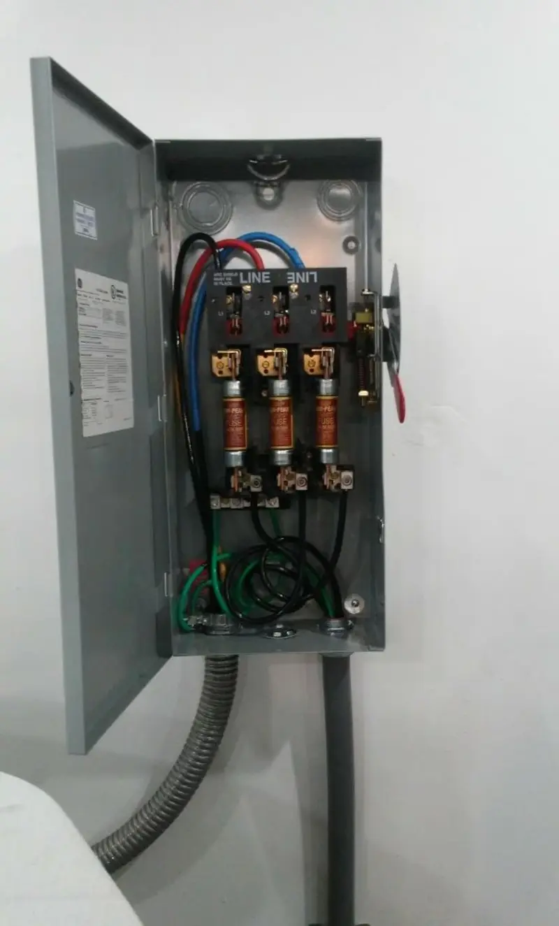 Three-phase disconnect switch installed for Smoke Detector Installation in Fenton